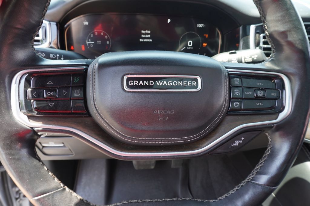 Used 2022 Jeep Grand Wagoneer Series II w/ Convenience Group III AWD/4WD image 18