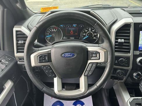 Used 2020 Ford F150 Lariat w/ Equipment Group 502A Luxury AWD/4WD image 15