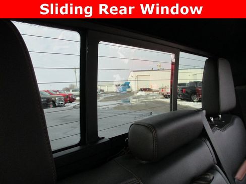 Used 2021 GMC Sierra 1500 AT4 w/ AT4 Premium Package image 25