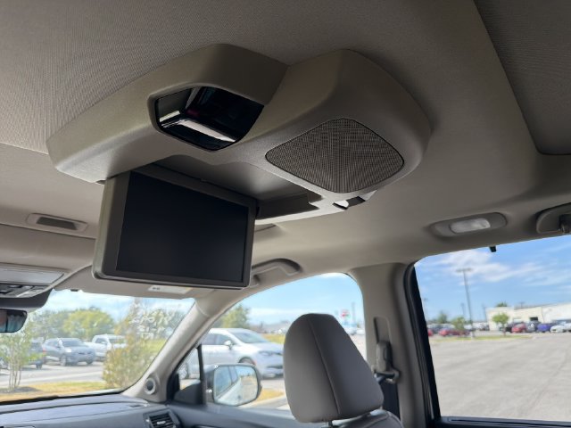 Used 2019 Honda Pilot Elite image 31
