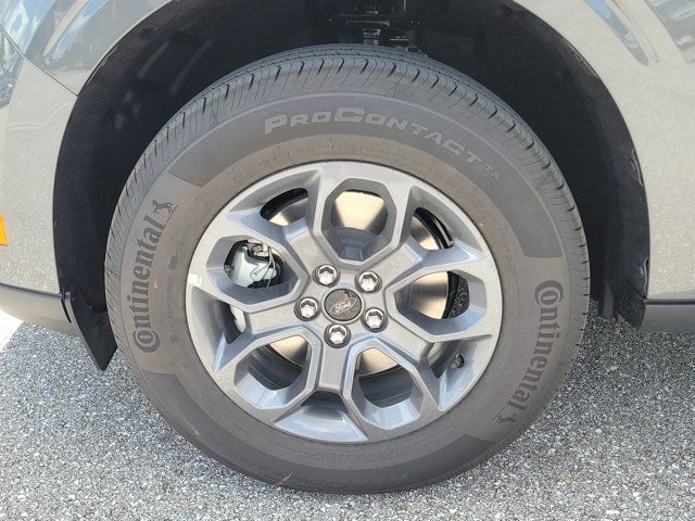 New 2026 Ford Maverick XLT w/ XLT Luxury Package FWD image 6