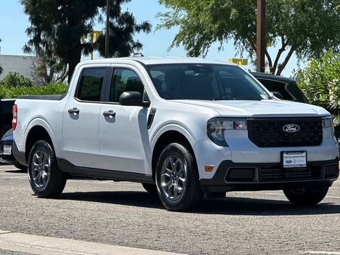 New 2026 Ford Maverick XLT image 10