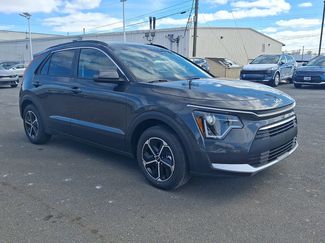 New 2026 Kia Niro LX video 2