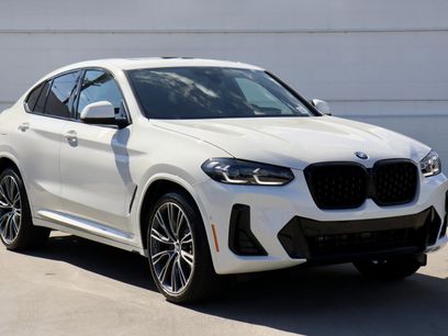 New 2025 BMW X4 xDrive30i w/ Premium Package