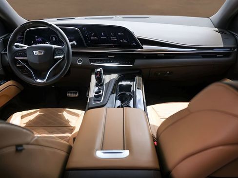 Certified 2024 Cadillac Escalade Sport w/ LPO, ONYX Package image 29