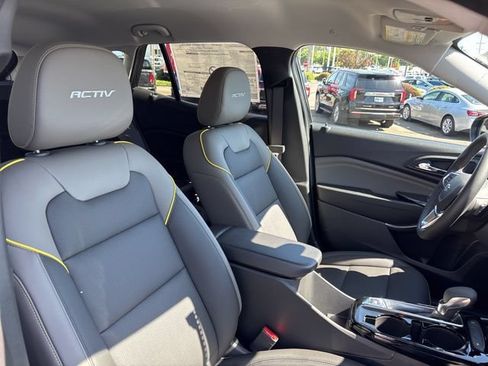 New 2026 Chevrolet Trax ACTIV w/ Driver Confidence Package FWD image 35