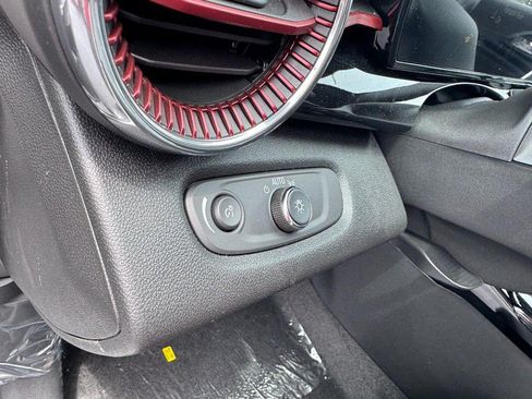 New 2026 Chevrolet Trax RS w/ Driver Confidence Package FWD image 9