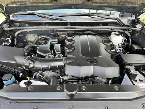 Used 2024 Toyota 4Runner SR5 Premium w/ TRD Black Wheel Package (TMS) image 15