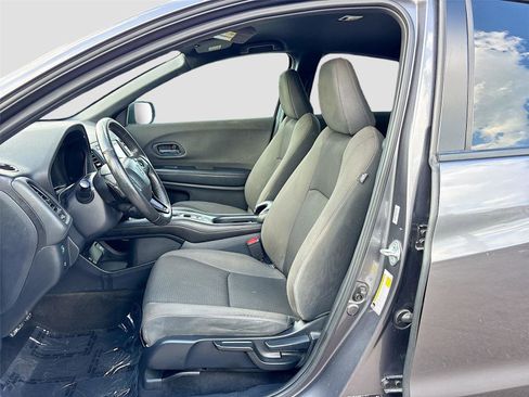 Used 2021 Honda HR-V Sport image 19