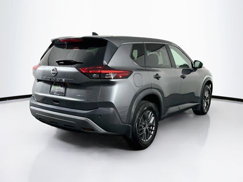 Used 2023 Nissan Rogue S AWD/4WD image 9