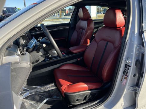 Used 2024 Kia K5 GT-Line image 13