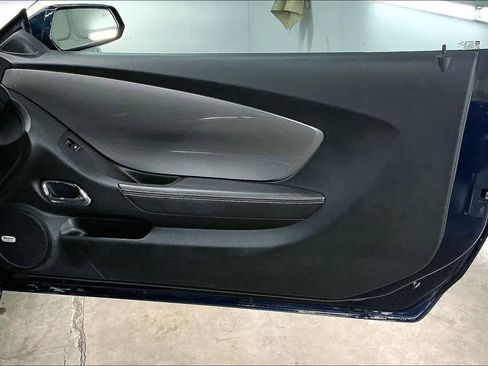 Used 2010 Chevrolet Camaro SS w/ LPO, Ground Effects Package image 25