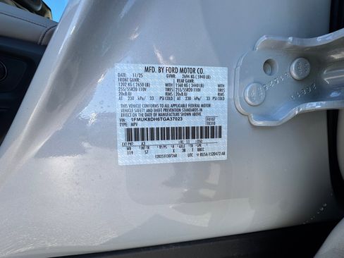 New 2026 Ford Explorer Active w/ Active Comfort Package image 34