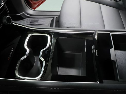 New 2026 Chevrolet Traverse LT w/ LPO, Floor Liner Package image 18