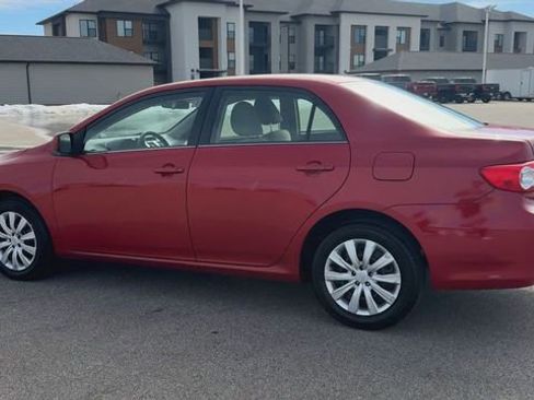 Used 2013 Toyota Corolla LE image 6