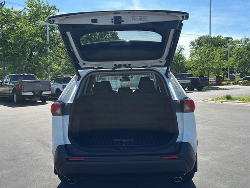Used 2025 Toyota RAV4 XLE w/ Convenience Package AWD/4WD image 24