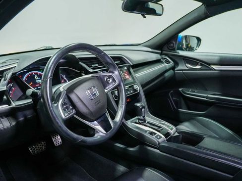 Used 2019 Honda Civic Sport image 14