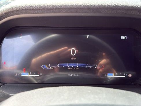 Certified 2023 Jeep Grand Cherokee Altitude AWD/4WD image 18