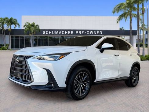 Used 2025 Lexus NX 350 AWD w/ Accessory Package (Z2) image 3
