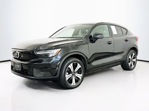 Used 2023 Volvo C40 Recharge Core w/ Climate Package AWD/4WD image 3