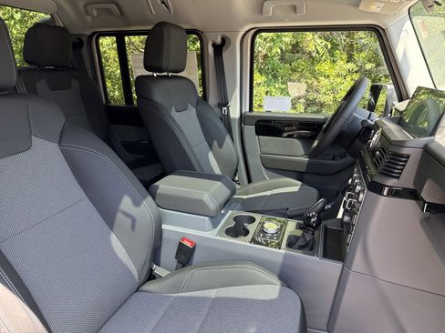 Used 2024 INEOS Grenadier Trialmaster Edition image 32