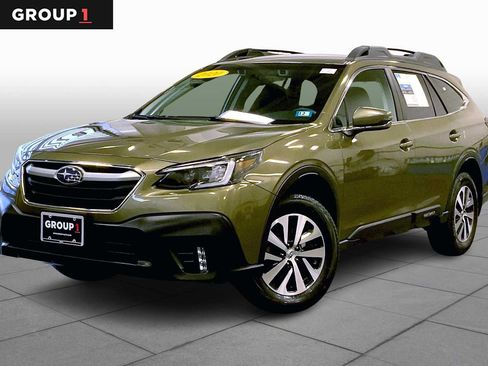 Used 2020 Subaru Outback Premium image 1