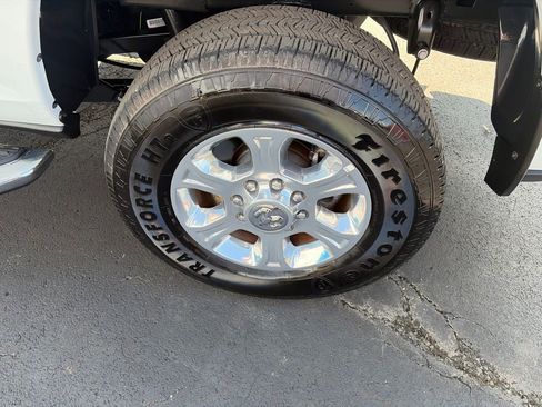 Certified 2025 RAM 2500 Big Horn AWD/4WD image 10