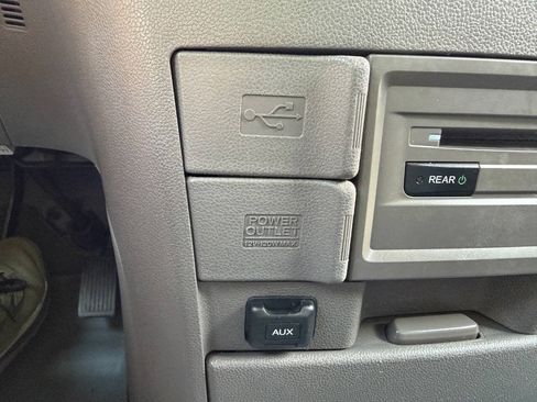 Used 2016 Honda Odyssey Touring image 21
