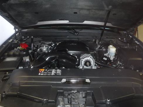 Used 2013 Chevrolet Tahoe LS image 20