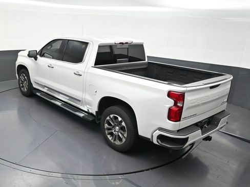 Used 2023 Chevrolet Silverado 1500 High Country RWD image 17