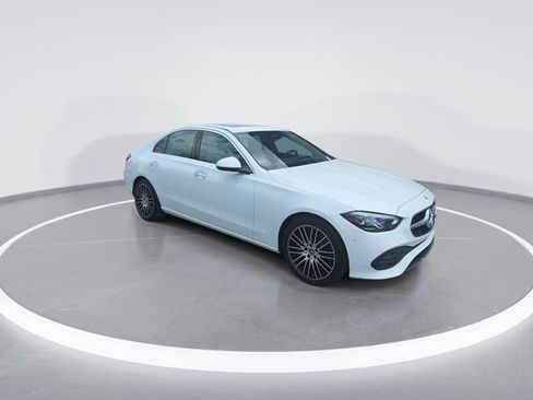 Used 2023 Mercedes-Benz C 300 Sedan image 2