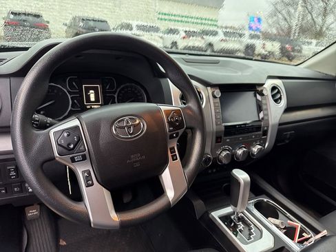 Used 2021 Toyota Tundra SR5 w/ Trail Edition image 22
