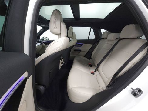 Certified 2026 Mercedes-Benz GLC 300 4MATIC image 23