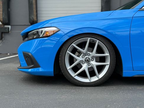 Used 2023 Honda Civic Sport Touring image 13