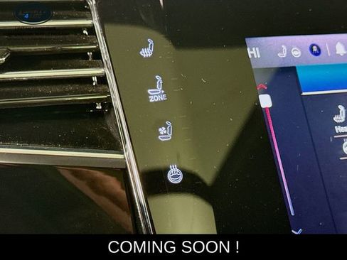 Used 2022 Jeep Wagoneer Series III w/ Premium Group I image 21