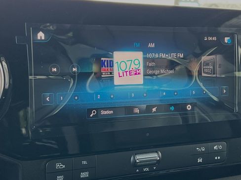 Used 2024 Mercedes-Benz Sprinter 2500 image 17