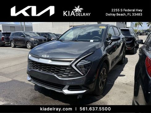 Used 2024 Kia Sportage LX FWD image 9