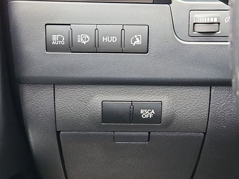 Used 2017 Lexus LX 570 4WD w/ Luxury Package image 25