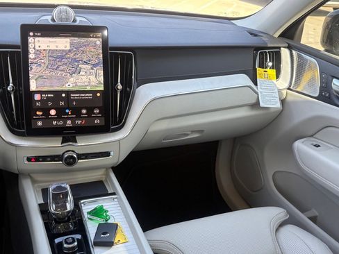 New 2026 Volvo XC60 B5 Ultra w/ Protection Package Premier image 15