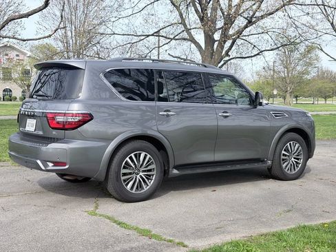 Used 2021 Nissan Armada SL w/ Captain's Chairs Package AWD/4WD image 45