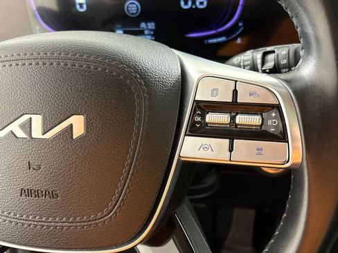 Used 2025 Kia Telluride S FWD image 31