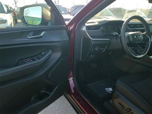 New 2025 Jeep Grand Cherokee Laredo X w/ Luxury Tech Group I image 8