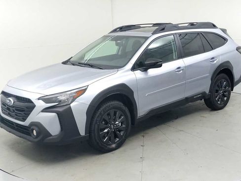 New 2025 Subaru Outback Onyx Edition image 4