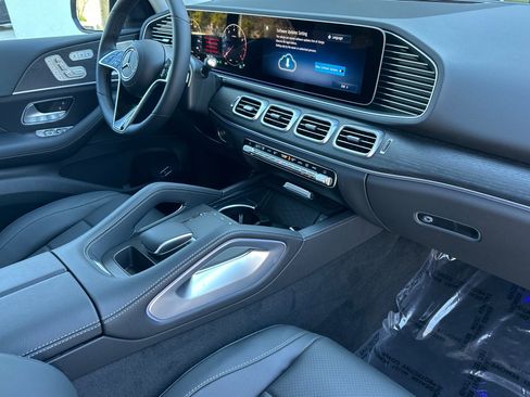 New 2026 Mercedes-Benz GLE 450 4MATIC image 16