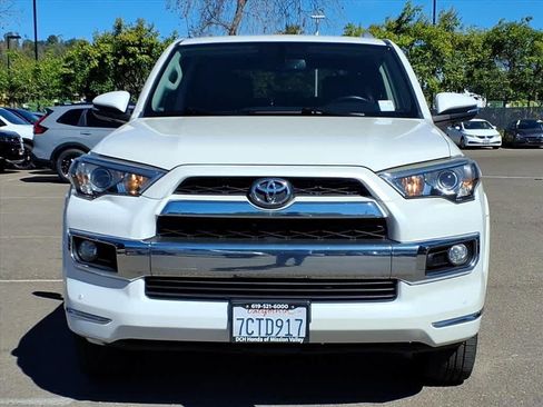 Used 2014 Toyota 4Runner Limited image 2