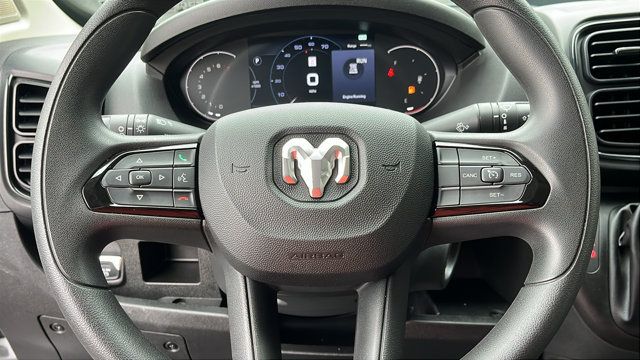 Used 2023 RAM ProMaster 2500 FWD image 10