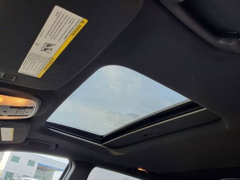 Used 2015 Jeep Grand Cherokee Altitude image 37