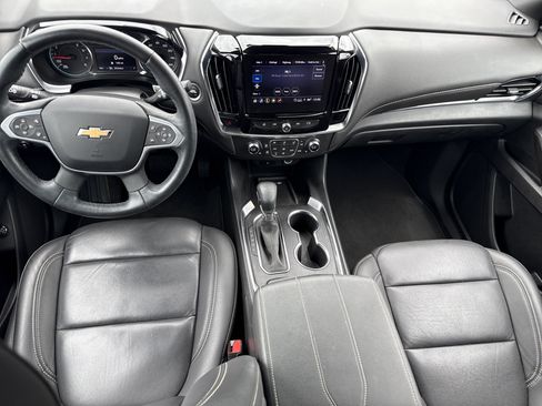Used 2023 Chevrolet Traverse LT AWD/4WD image 27