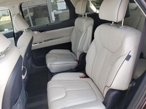 Used 2023 Hyundai Palisade Calligraphy w/ Winter Package AWD/4WD image 39