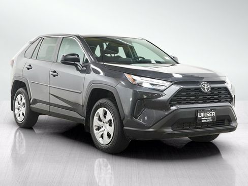 Used 2023 Toyota RAV4 LE AWD/4WD image 7